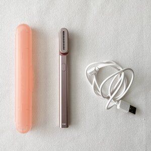 NWT Solawave Facial Wand in Rose Gold